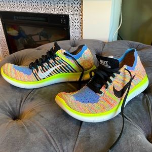 Nike Run Natural Flyknits